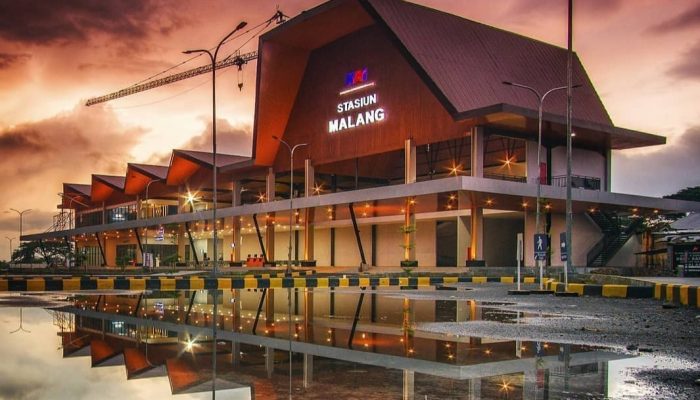 Libur Panjang Imlek 2026, Penumpang di Stasiun Malang Melonjak 16 Persen