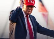 Trump Serang Balik Ilhan Omar dan Rashida Tlaib Usai Interupsi Pidato Kenegaraan