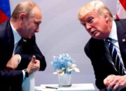 Donald Trump Ultimatum Putin: 50 Hari atau Tarif 100 Persen Dijatuhkan