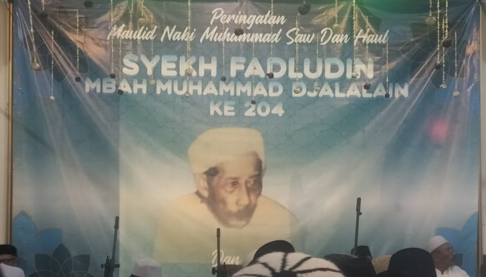 Ratusan Jemaah Hadiri Puncak Haul Syekh Fadludin Mbah Muhammad Djalalain Kasin Malang