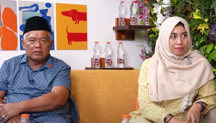 Sosok Rosyida, Istri yang Tegar Dampingi Yai Mim Hadapi Konflik dengan Sahara