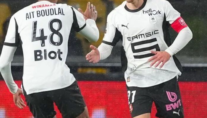 Gol Roket Rongier Bawa Rennes Terbang Tinggi: Metz Kembali Telan Pil Pahit!