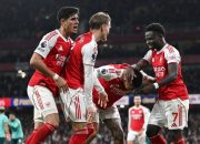 Sensasi di Emirates: Arsenal Menang di Injury Time, Jauhkan Man City di Puncak