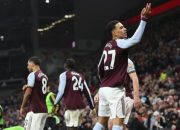 Rogers Double Gol! Aston Villa Hancurkan Harapan MU dengan 2-1