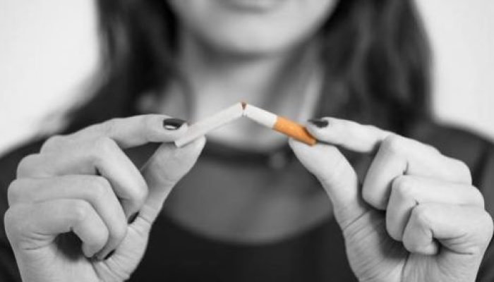 Fatwa Muhammadiyah: Merokok Bukan Hanya Haram, Tapi Juga Membatalkan Puasa