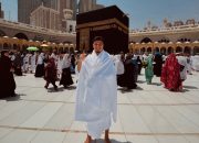 Aksi Nyata Ragnar Oratmangoen: Bangun Masjid dan Lapangan Bola di NTT untuk Warga Terdampak Seroja